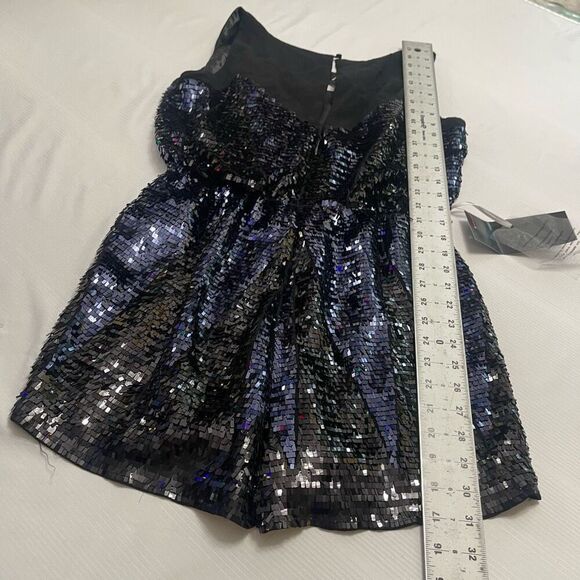 NWT BEBE Black Blue Sequin Embellished Romper Size 10 NEW - Picture 6 of 6
